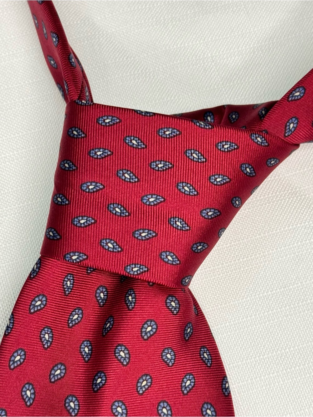 Red Silk Tie Small Paisley Pattern Classic Menswear
